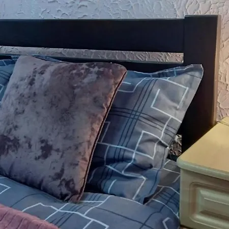 в гостьовому будинку