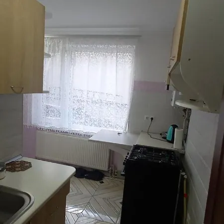 в гостьовому будинку דירה *